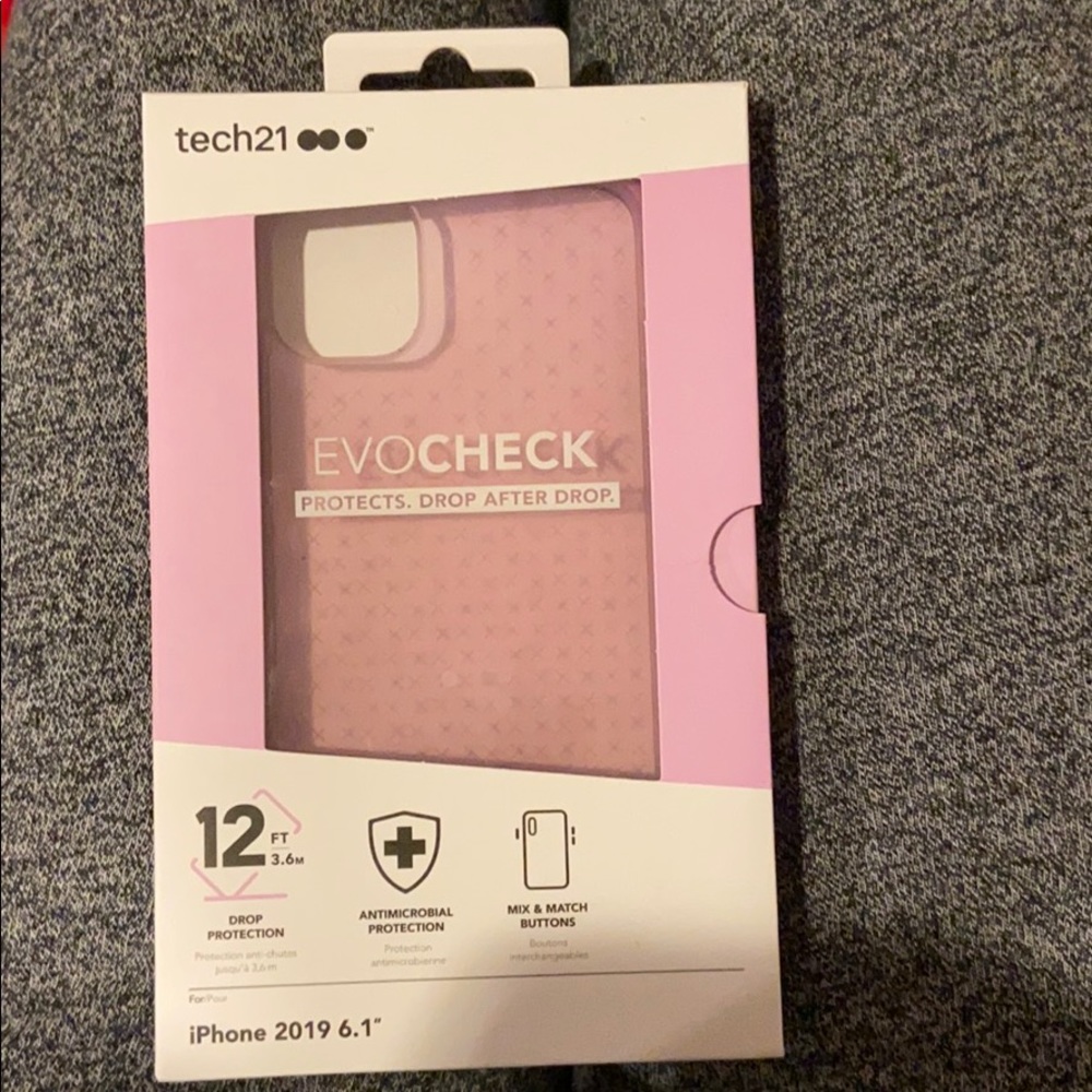 tech 21 iphone 11 case